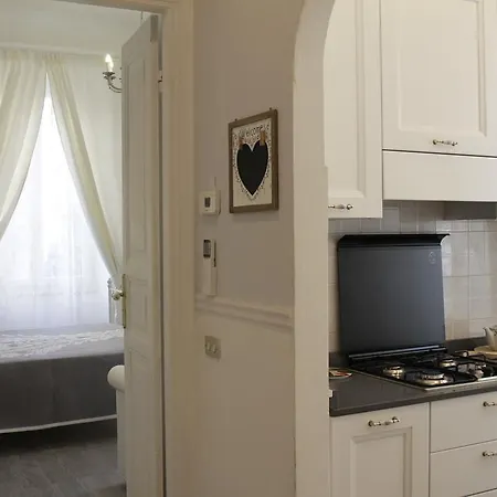 Golfo Della Luna 2 Apartamento *